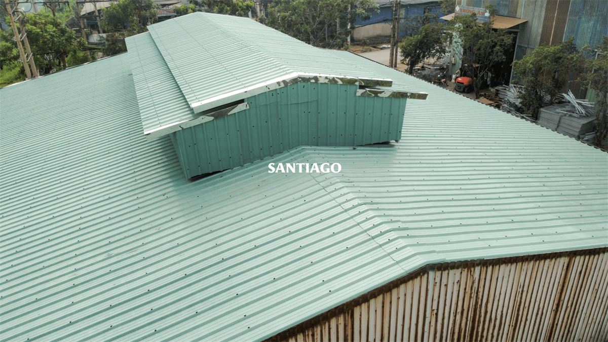 Thi công tôn PVC nhà dân dụng