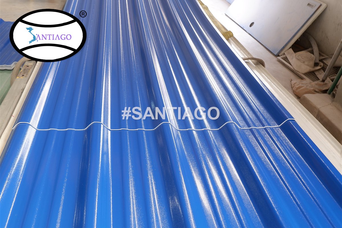 Tấm tôn nhựa PVC ASA Santiago tại nhà máy