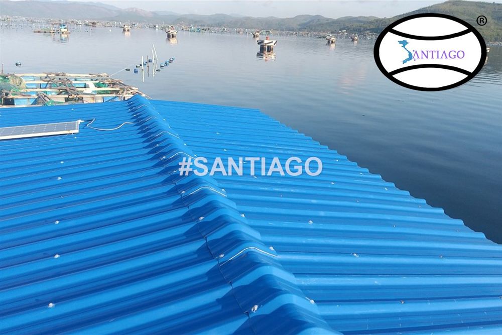 Công trình lợp tôn nhựa Santiago ở Sông Cầu, Phú Yên cũ (nay thuộc Đắk Lắk)
