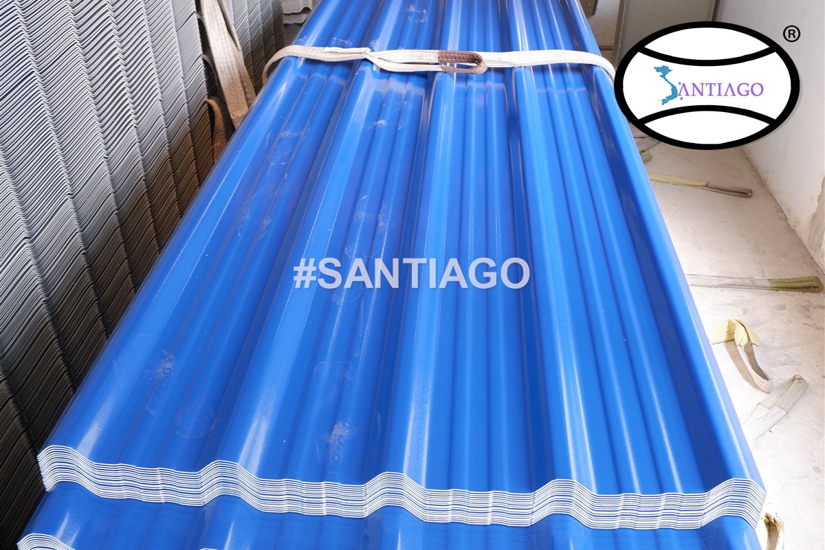Tấm tôn nhựa PVC ASA Santiago tại nhà máy