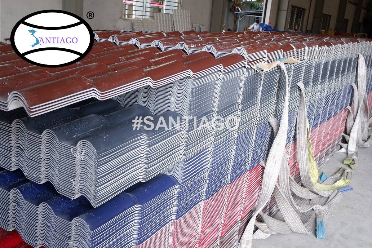 Tấm ngói nhựa PVC ASA Santiago tại nhà máy