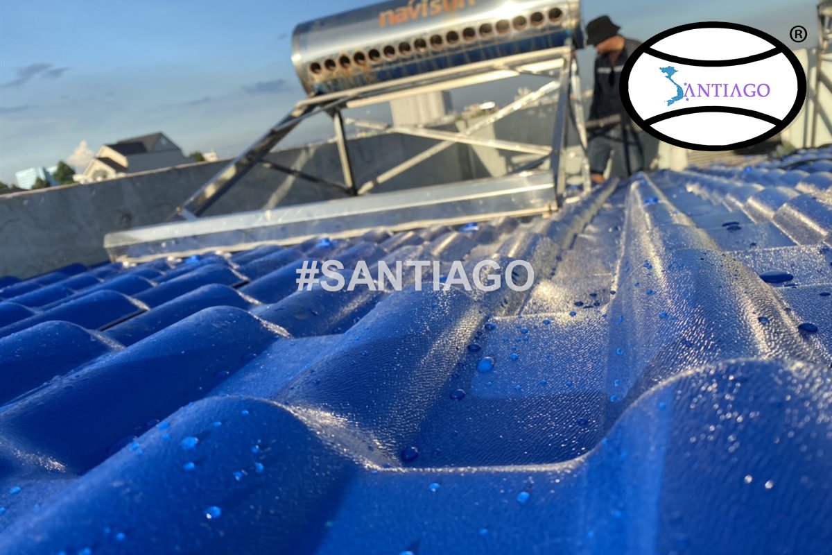Mái ngói nhựa Santiago màu xanh dương ở TP.HCM