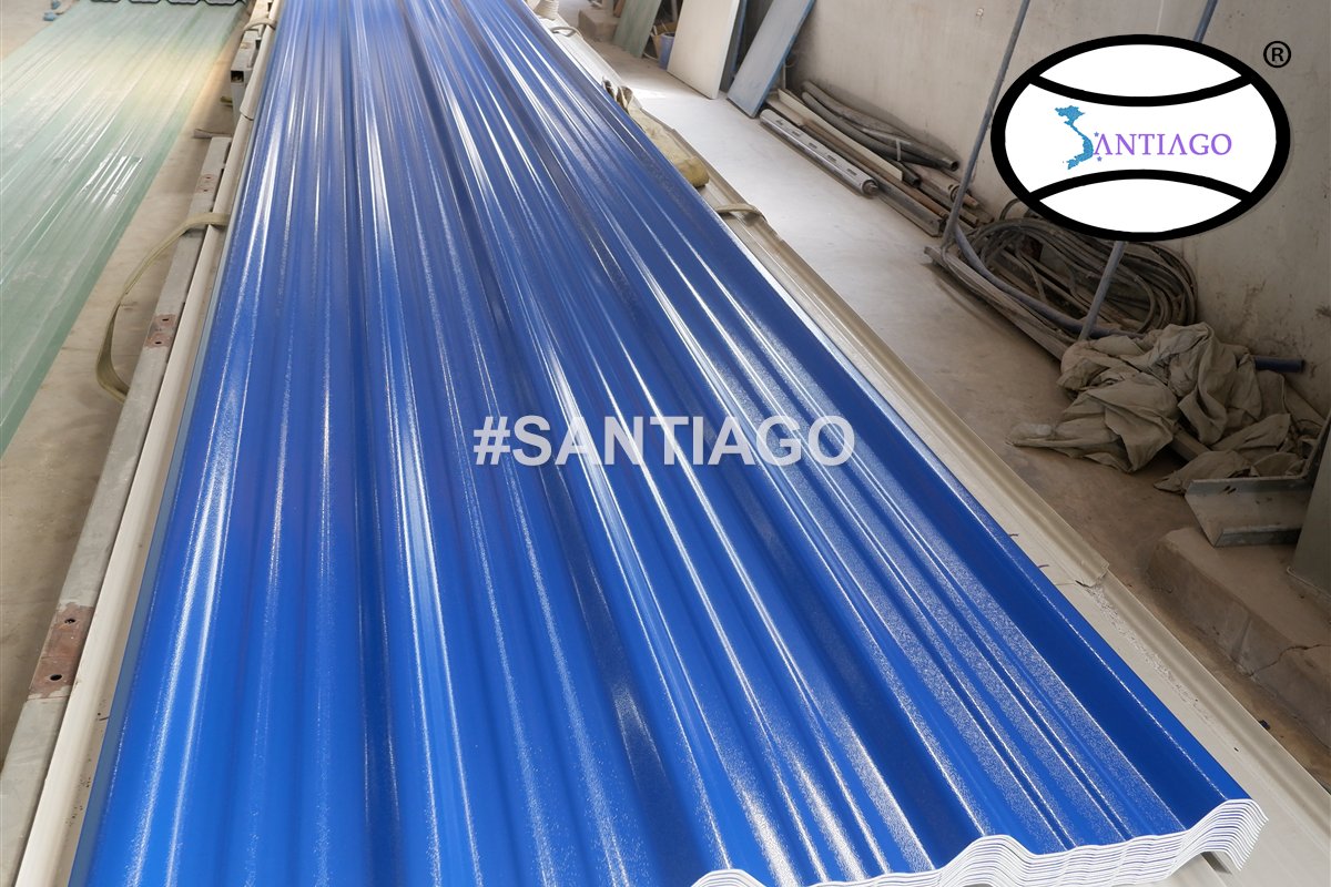 Tôn nhựa 5 sóng xanh dương: màu đều trên toàn tấm nhờ lớp ASA