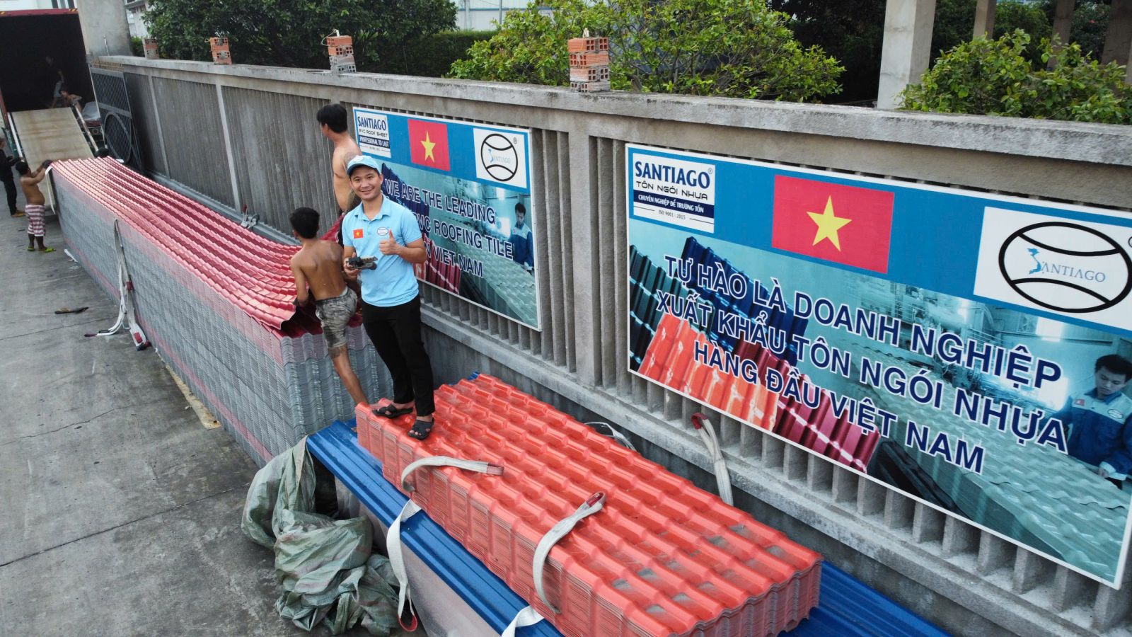 xuất khẩu tôn ngói nhựa